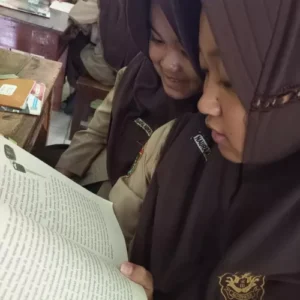 galeri foto perpustakaan mts al uswah (4)